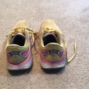 NB Fresh Foam Sneakers